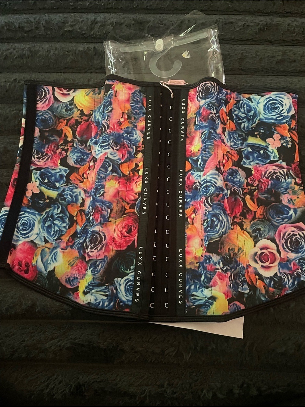 Luxx Curves 14 inch Floral Waist Trainer 3x NWT